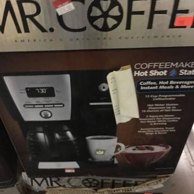 Mr. Coffee 12 cup programmable coffee maker + Hot ...