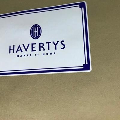Haverty sofa $395
82 X 27 X 28