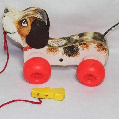 Fisher Price Vintage â€œLittle Snoopyâ€ Dog Pull Toy
