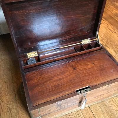antique eaerly 19th century campaign chest