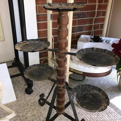 Iron & wood plant stand
$12