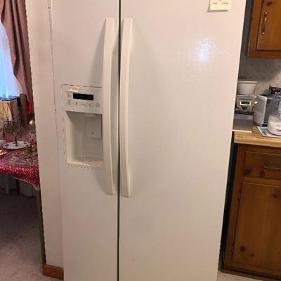Kenmore side by side 2012
$350