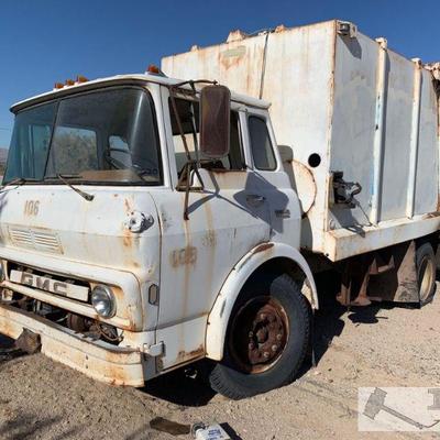 220: 1968 GMC Trash Truck
California title in hand 
VIN: LV4009G046927
Plate: 25380B