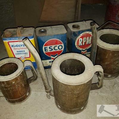 1256: 3 Copper Swingspout Oil Cans, 3 1 Gallon Oil Containers
Half gallon, Gallon, and 5 quart Swingspout