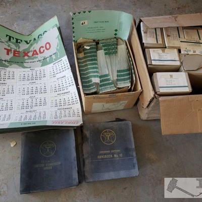 2702: Vintage Texaco Calendars, Handbooks and Mailing Envelopes
1963-64 Calendars, 8 boxes of mailing envelopes, 3 Handbooks