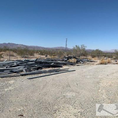 2506: Huge lot of Guard Rail Pieces
Guard Rail Pieces and Metal Drums