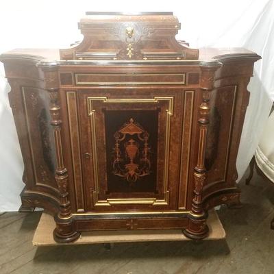 Renaisssance Revival credenza, walnut burl wood