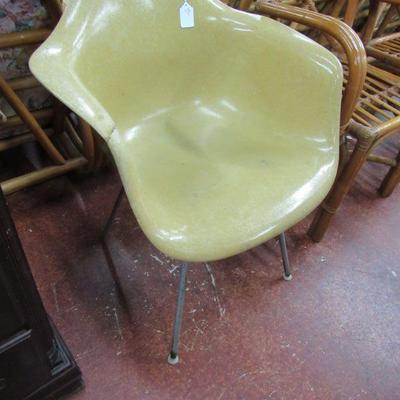 Mid Century modern molded chair