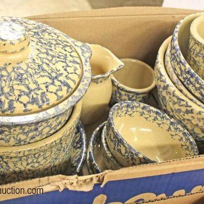  Box Lot â€œR.R.P. co. Roseville, Ohio USAâ€ Sponge Ware Dishes

Auction Estimate $20-$50 â€“ Located Glassware 