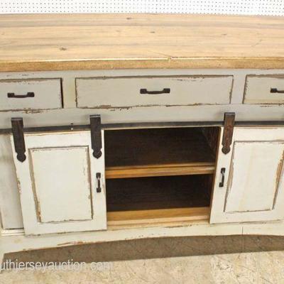  Country Style Barn Door Sliding Natural Finish Decorative Buffet

Auction Estimate $200-$400 – Located Inside 