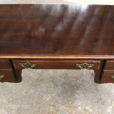  Mahogany Queen Anne 5 Drawer Flat Top Desk

Auction Estimate $100-$300 â€“ Located Inside 
