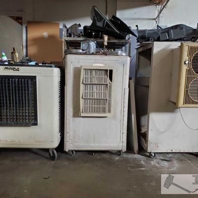 4992: 3 Large Swamp Coolers
Items on or around the coolers are not included. Measures approx from 28"x34"x41" to...