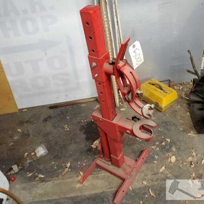 5003: Hydraulic Strut Spring Compressor
Measures approx 47"