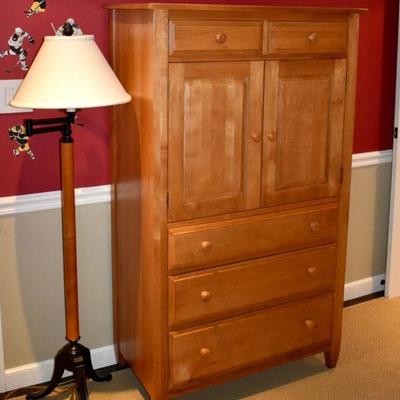 Ethan Allen dresser / armoire
