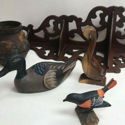 DG28: FIVE wooden pcs- bird, duck, signed duck, vase & shelf   https://www.ebay.com/itm/113945932487