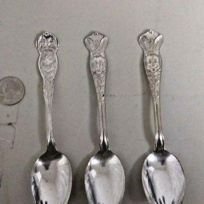 LAN607 3 SILVER PLATED COLLECTORS SPOONS 6 INCH LONG 3 PCS KENTUCKY , FLORIDA  https://www.ebay.com/itm/113945910718