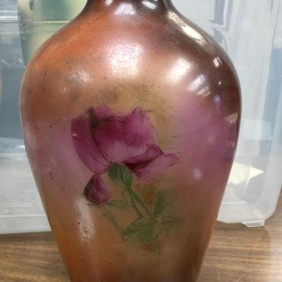 LAN599: Hand Painted Milk Glass Vase   https://www.ebay.com/itm/123960408642