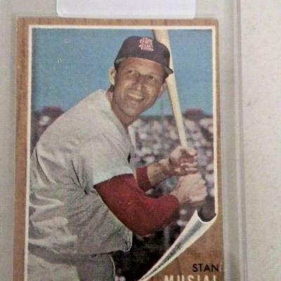 WY0326 1962 TOPPS STAN MUSIAL BASEBALL CARD # 50 IN HOLDER MADE BY TOPPS  https://www.ebay.com/itm/123960392994