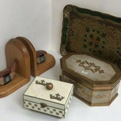 DG50: Group wood items- Florentine tray, 2 nice gilt/white boxes & golf book end  https://www.ebay.com/itm/113945920742