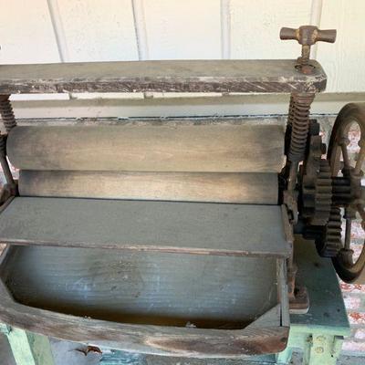 Estate sale photo