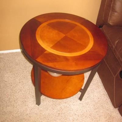Thomasville Inlaid Accent Tables For Any Room 