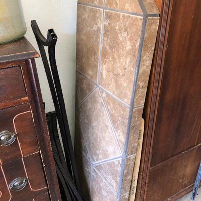 Tile patio coffee table (needs scews)
$34