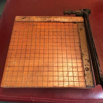 Estate sale photo
