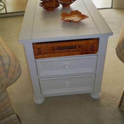 Broyhill White End Table with Wicker Storage Basket.