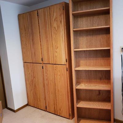 Oak wood shelf unit