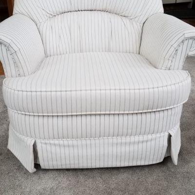 Upholstered swivel chair