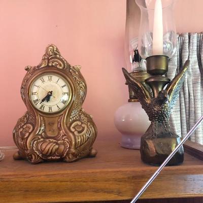 Vintage Mantel Clock & Decor