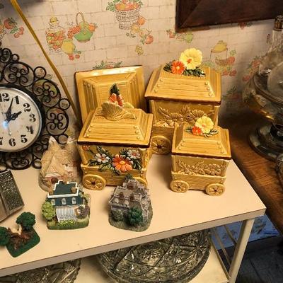 Gold cart containers and small house models