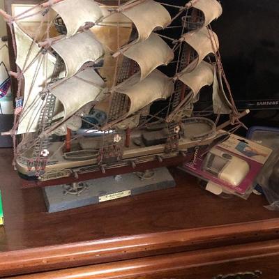 Pirate/sail boat/ship model