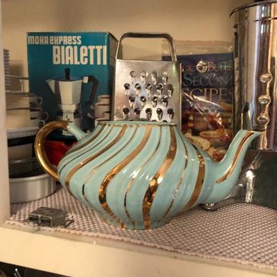 Blue and gold teapot