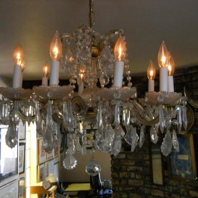 Amazing Crystal chandelier