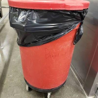 Cherry Red 32 Gallon Trash Can on Wheels