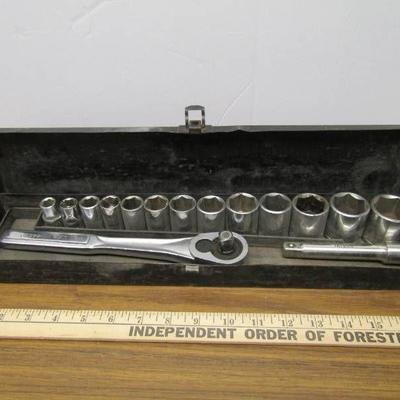 Craftsman 1 2 Drive Large Ratchet With Case and So ...