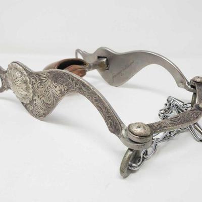 1000: Sterling Silver Overlay Garcia Saddlery Co. Show Roll Bit, 700g
Garcia Saddlery Co. Horse Bit Total weight approx 700g Shank...
