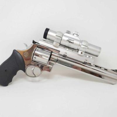 700: Taurus Brasil .44 Mag Revolver wirh Tasco ProPoint Scope
Serial Number: OG298205 Barrel Length: 8.43