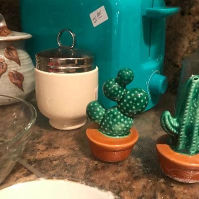 Aqua Toaster, Cactus Salt and Pepper Shaker 