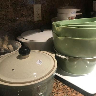 Green Mixing Bowls, Vintage Casserole Dishes