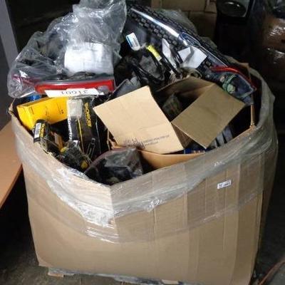 #Pallet Of Used Car Parts. And Accessories