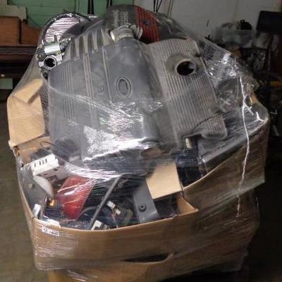 Pallet of Used Car Parts and Accessories...