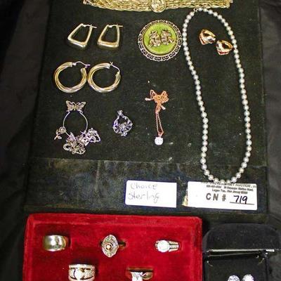  Selection of Sterling Jewelry 