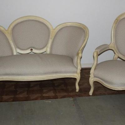 Medallion back sofa and side chair