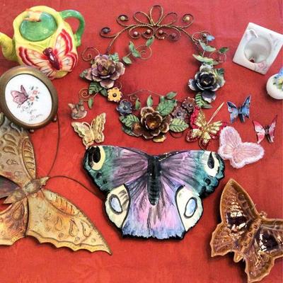 PVT036 Collectible Butterfly Decorations