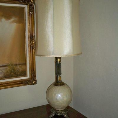 1 of 2 Vintage Table Lamps