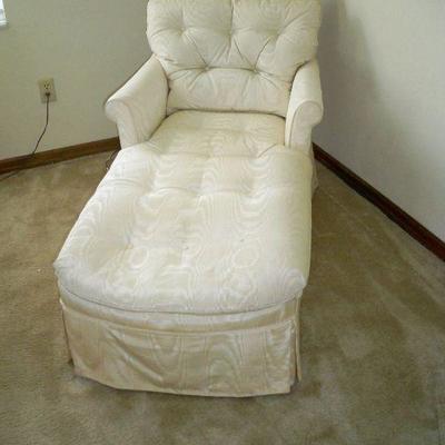 Vintage Damask Chaise Lounge