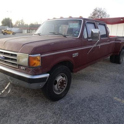 1989 Ford F-350 1 ton extended cab truck