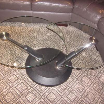 Round Glass Orbit Tables  